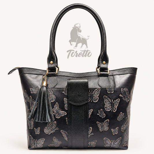 Bolso Aurea de Toretto Cueros en cuero negro con diseño Mariposa Visos, vista frontal
