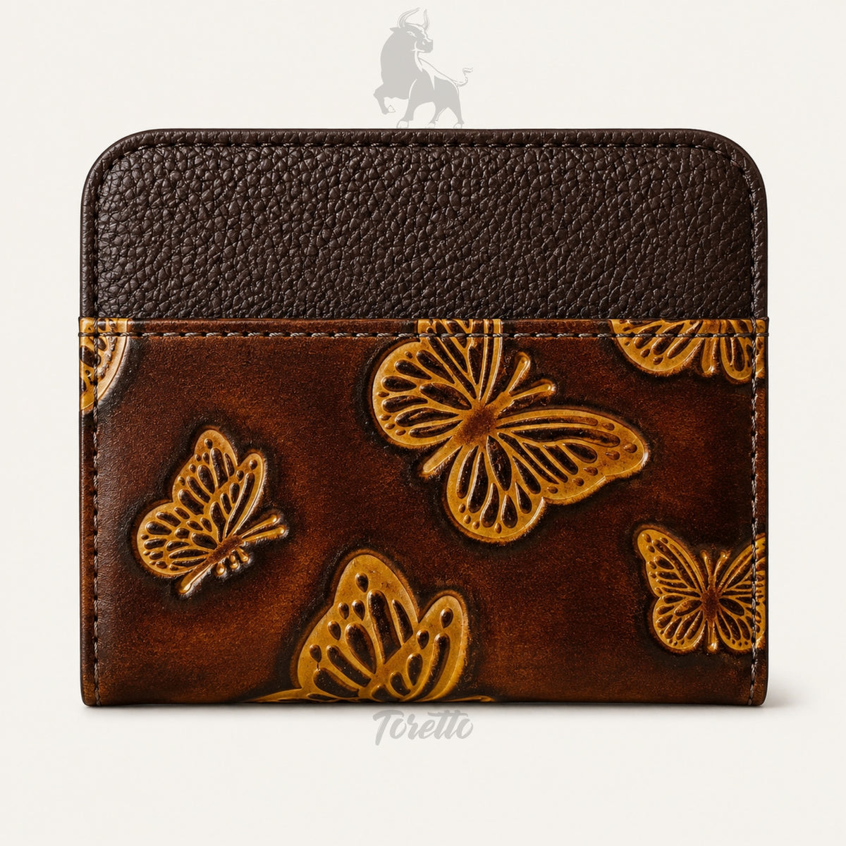 Tarjetero Siena de Toretto Cueros en cuero cafe con diseño Mariposa Visos, vista frontal